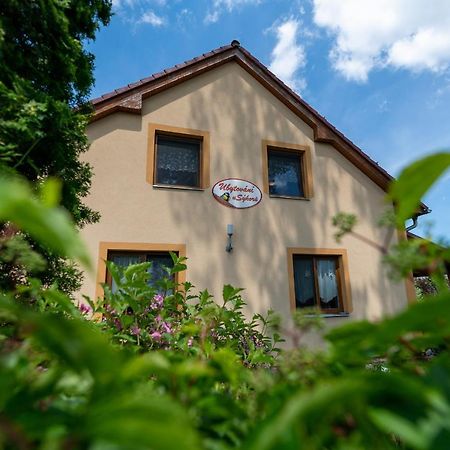 Penzion U Sykoru Třeboň Exteriör bild